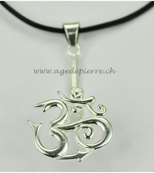 L'Âge de pierre Vevey pendentif ohm en argent