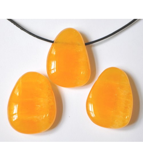 Calcite orange grand pendentif galet percé