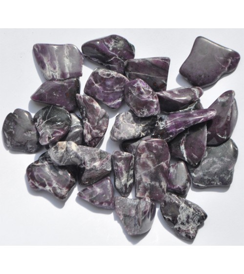 Sugilite galet l'âge de pierre vevey