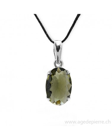 Moldavite facettée en Bijoux