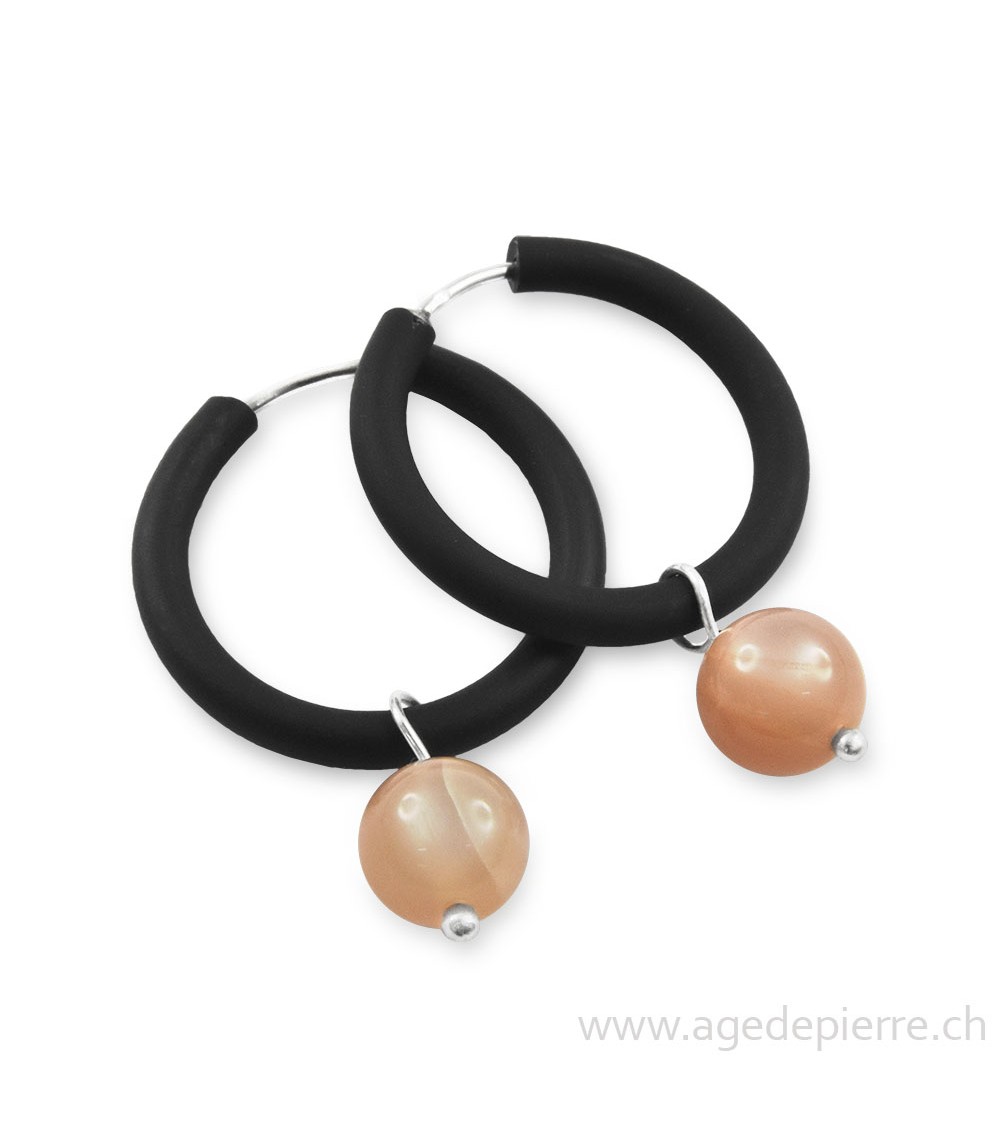 Boucles d'oreilles arc-en-ciel en caoutchouc noir et pierre de lune