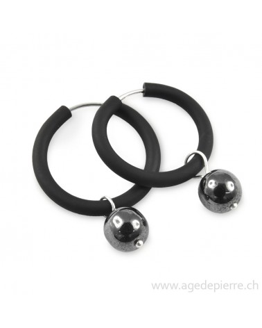 Boucles d'oreilles arc-en-ciel en caoutchouc noir et hématite