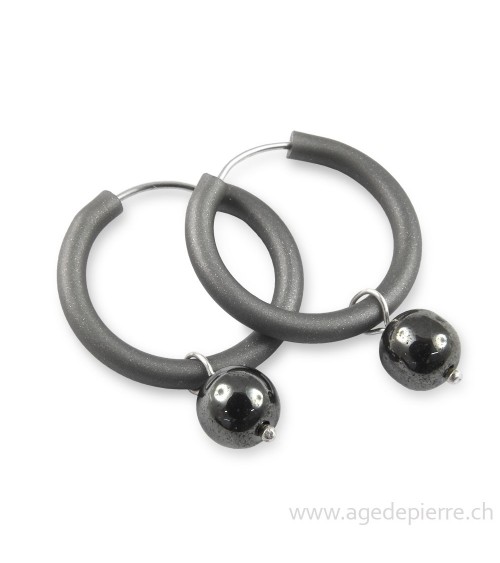 Boucles d'oreilles en caoutchouc gris et hématite