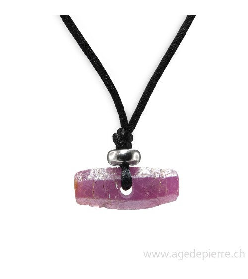 pendentif avec rubis brut l'Âge de pierre Vevey