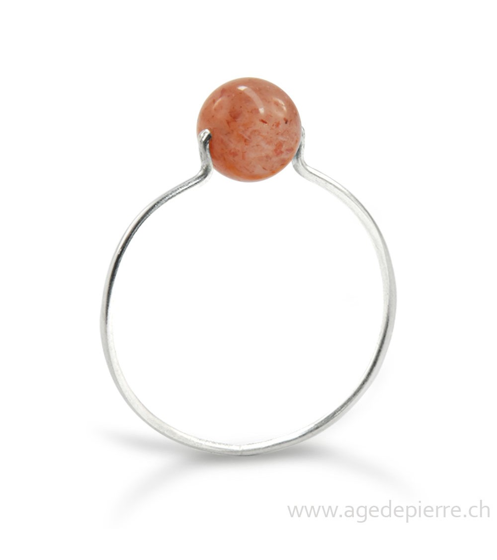 Bague pierre de soleil avec anneau fin en argent