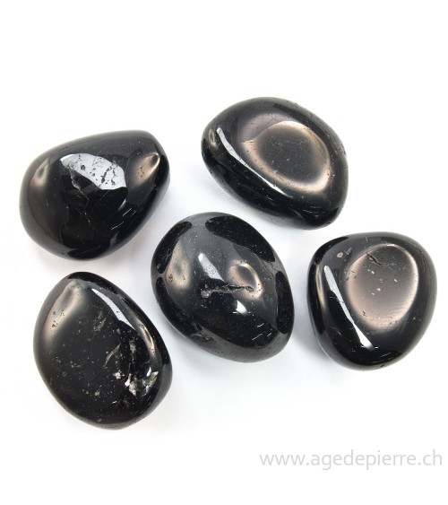 Tourmaline noire en galet rond