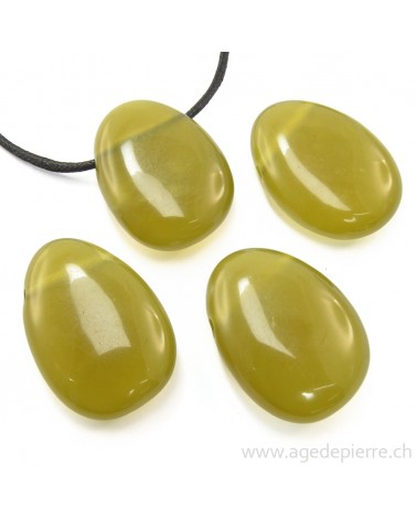 serpentine pendentif l'Âge de pierre Vevey