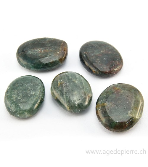 Petit galet de diopside
