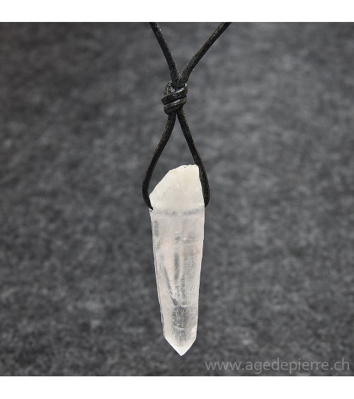 Pendentif en Pointe de Cristal de Roche Brut 