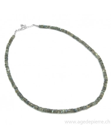 Collier en labradorite avec fermoir en argent