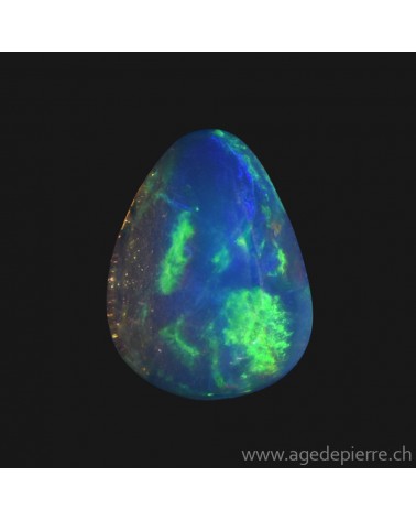 Opale welo, Ethiopie. Dimensions: 11,4/ 7,91/ 4,01mm