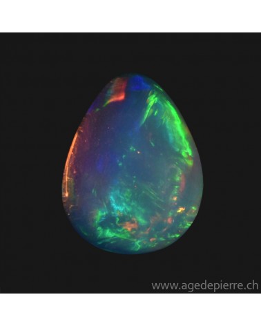 Opale welo, Ethiopie. Dimensions: 11,45 / 8,72 / 4,49 mm