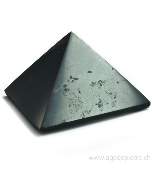 Shungite pyramide l'âge de pierre vevey