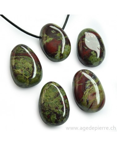 Jaspe sang de dragon pierre pendentif percée