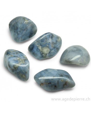 Quartz bleu galet l'Âge de pierre Vevey