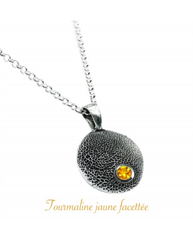 Tourmaline jaune facetté