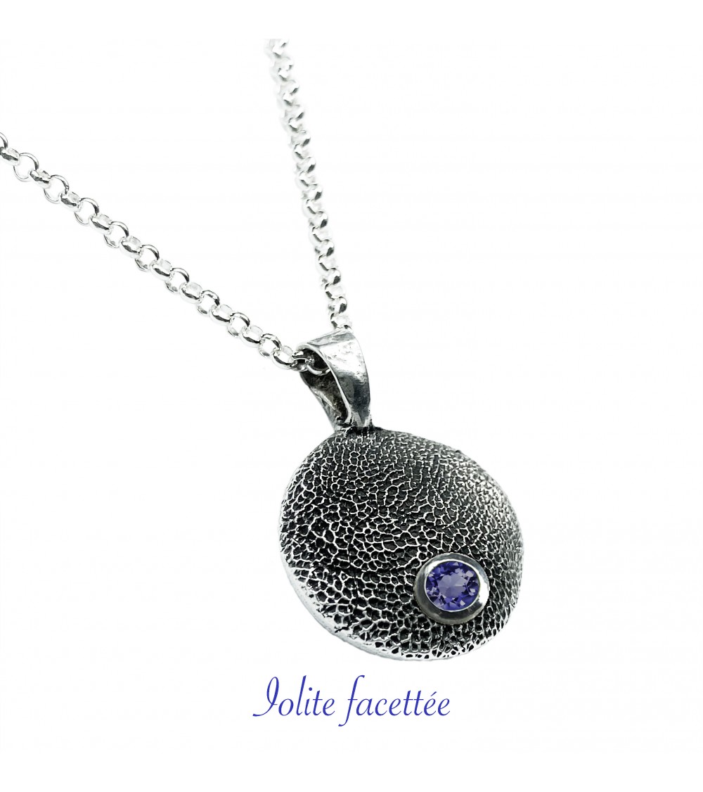 Iolite facettée