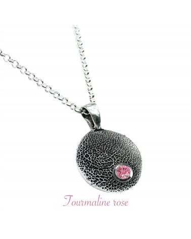 Tourmaline rose facettée