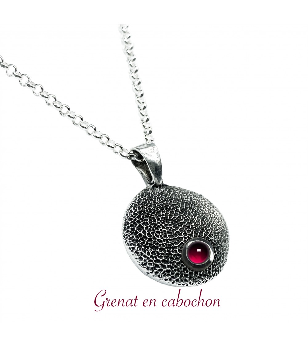Grenat rouge cabochon