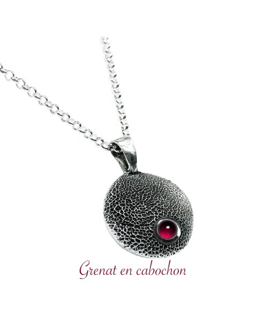 Grenat rouge cabochon