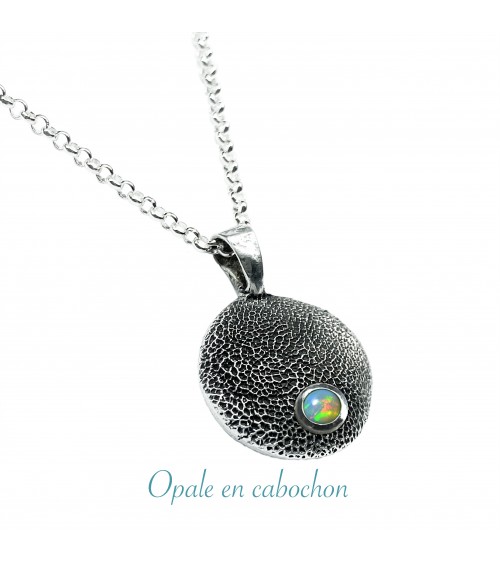 Opale  en cabochon