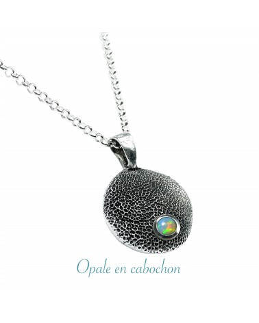 Opale  en cabochon